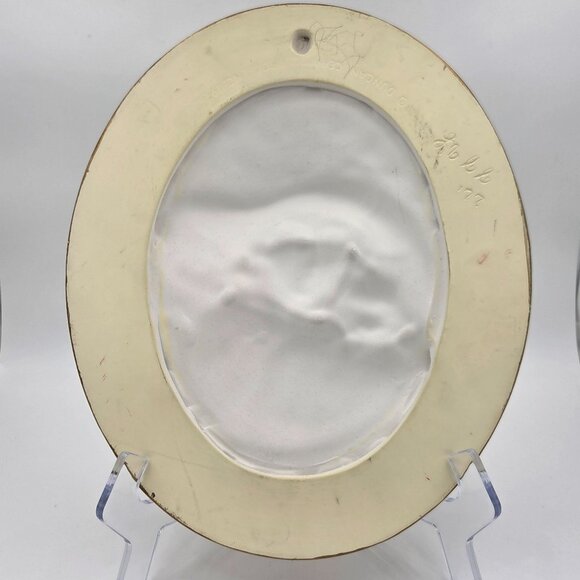 Duncan Ceramics Bas-Relief Plaster Mold Cameo Woman Black Hat and Dog - Picture 4 of 6